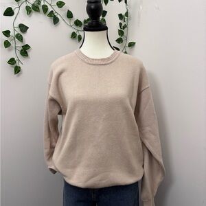 Women's Cream Round Neck Sweater Size Medium, Spring